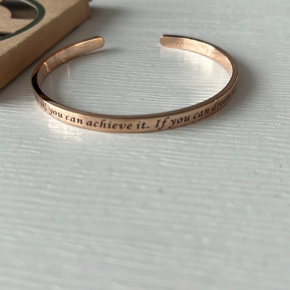 solocute Jewelry - Fashion bracelet bangle etched